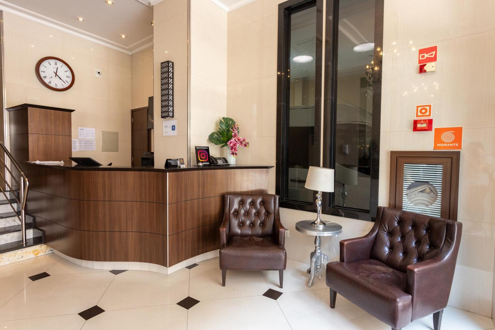 Amalia Hotel 4*